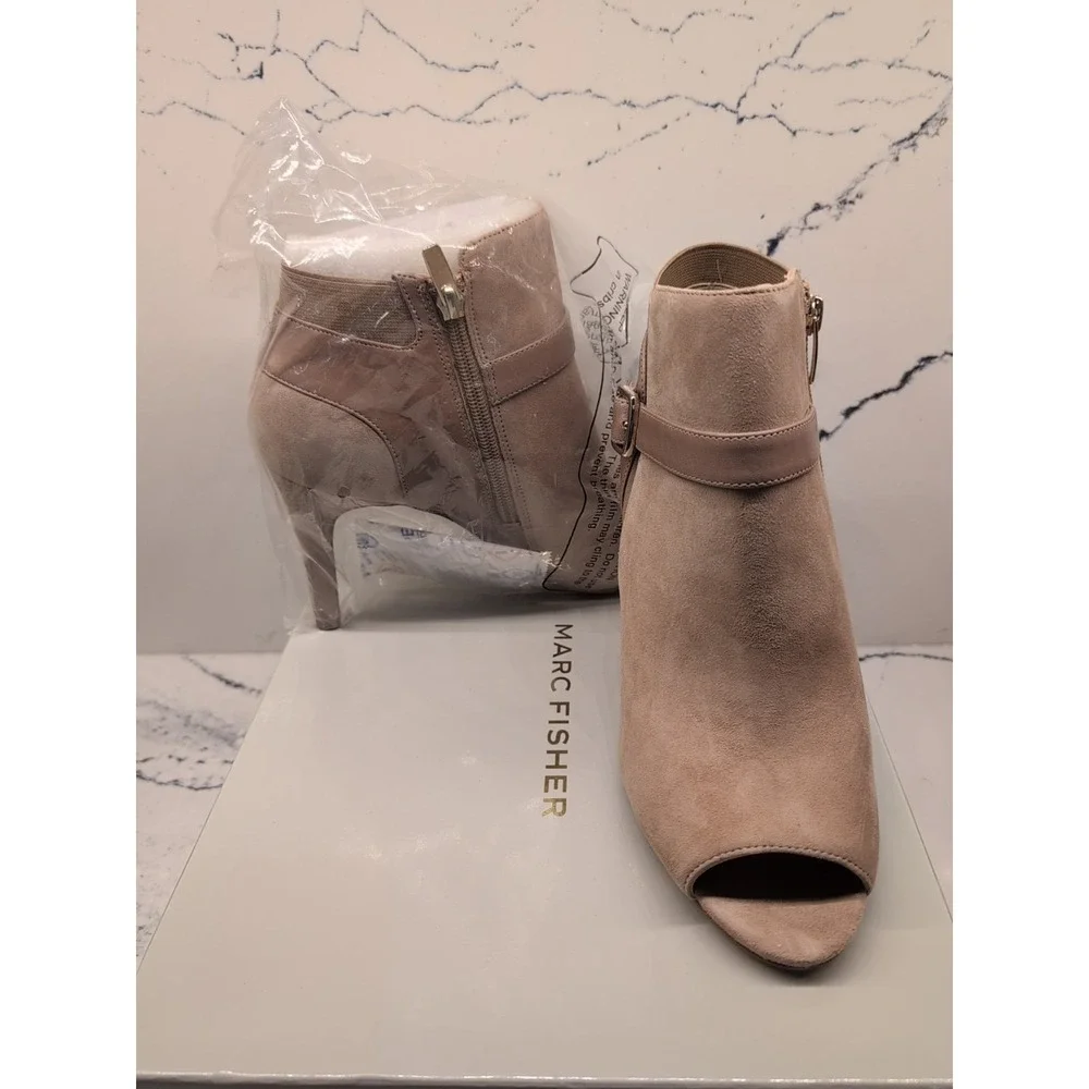 NWB Marc Fisher Size 8‎ M Shimmee Peep Toe Suede Light Brown Tan Heeled Bootie